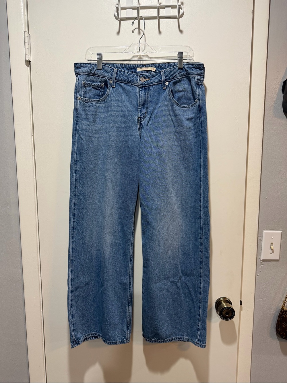 Levi’s Low Loose Women's Jeans